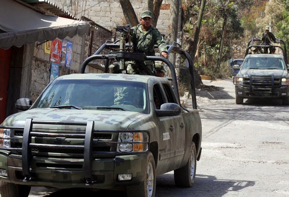 SEDENA enfrenta a hombres armados; mueren 5