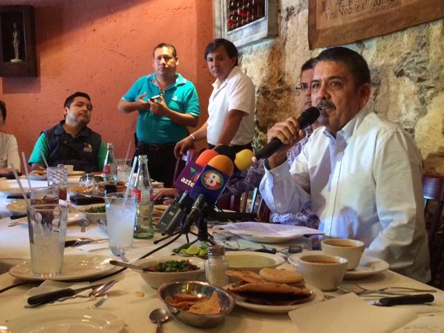 Reunirán más de 50 mil firmas para bloquear matrimonios Gays