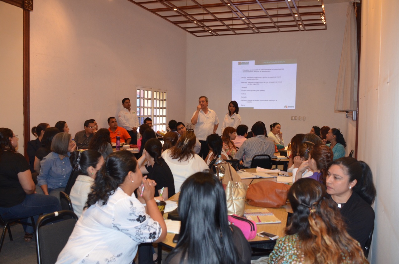 Maestros de Secundarias participan en Curso de Actualización Pedagógica