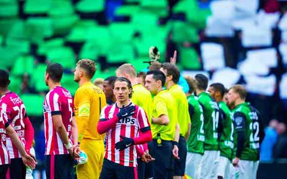 Guardado, campeón de la Supercopa holandesa