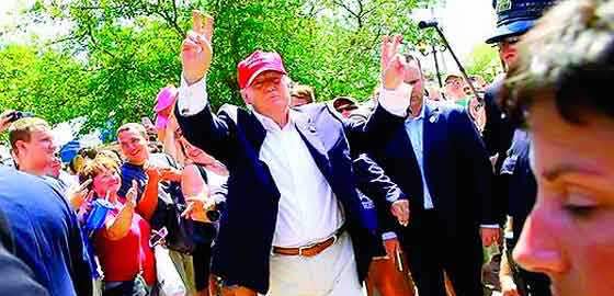 Trump presenta duro plan migratorio; expulsaría a todos los indocumentados