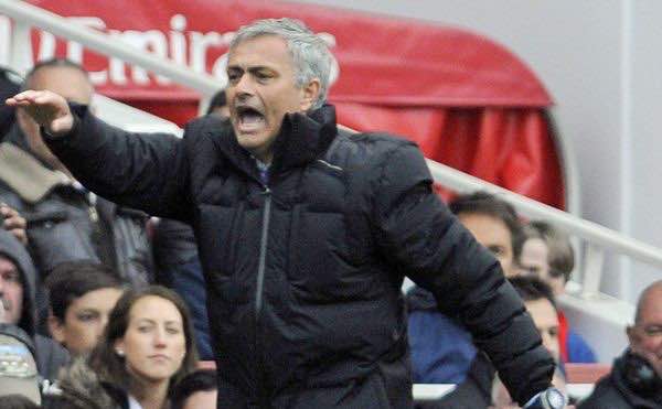 Mourinho señala a siete jugadores como responsables mal momento del Chelsea