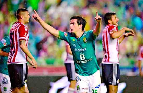 Chivas pierde 1-0 frente al líder León