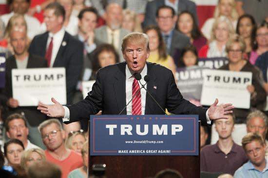 Trump suma 51 por ciento de rechazo entre hispanos: encuesta