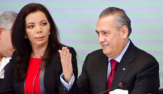Cambios de gabinete relanzarán al gobierno federal: Manlio