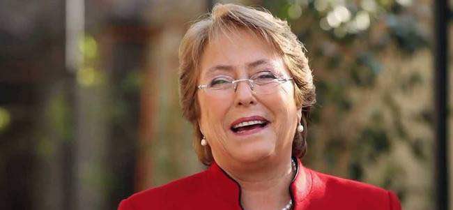Michelle Bachelet inicia gira por El Salvador y México
