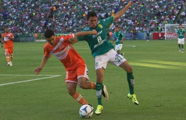 León gana 2-1 a Correcaminos; se acerca a cuartos de final de Copa MX
