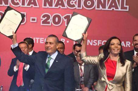Beltrones tiene el control del PRI