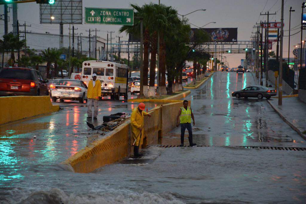 Tormenta causa caos y muere empleado de secundaria en Reynosa