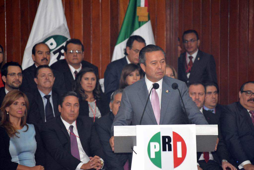 Beltrones se perfila para dirigir al PRI