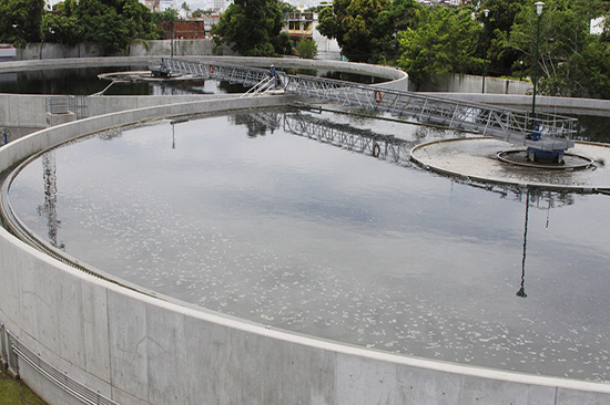 Científicos mexicanos crean innovadora planta para tratar agua