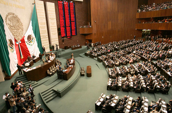 Cinco partidos solicitan que EPN acuda a la Cámara de Diputados