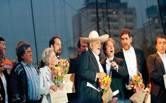 Todos los mexicanos merecen el Premio Ángel por su solidaridad