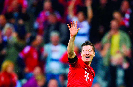 Hace Lewandowski cinco goles en nueve minutos