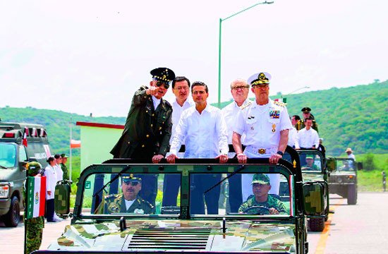 Llama Peña Nieto a los tres órdenes de gobierno a cerrarle el paso a la delincuencia