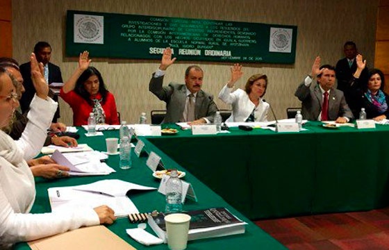 Comisión Especial por Ayotzinapa, sin acuerdos concretos