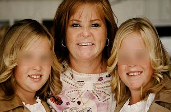 Millonaria belga intenta degollar a sus gemelas al perder su custodia