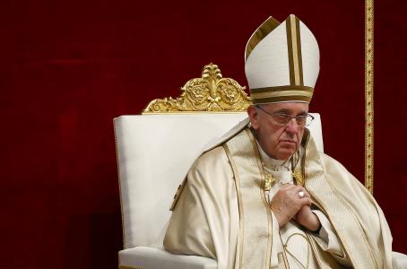 Papa Francisco ordena perdonar a mujeres que hayan abortado