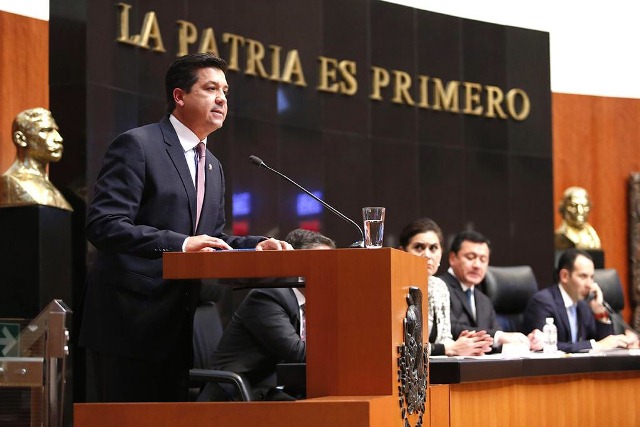 Designan a Cabeza de Vaca Presidente de la Comisión de Defensa Nacional