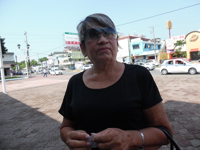 Encuentran gusanos en la Playa Miramar