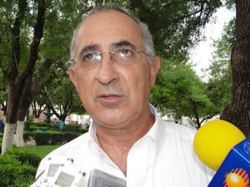 Seguirán ‘congeladas’ mil 600 plazas en el Gobierno del Estado