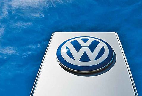 Ante cierre de la Volkswagen ofrecen colocar empleados