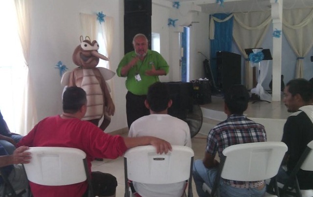 Implementan Feria de la Salud al migrante