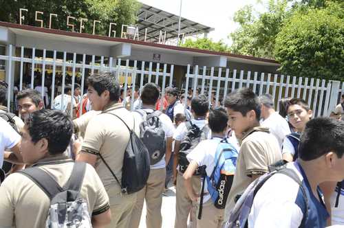 Congreso promueve ahorro en Escuelas