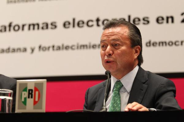 México atiende todos los días tema de derechos humanos: César Camacho
