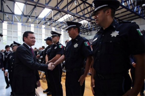 Osorio Chong pone en marcha plan nacional para capacitación policial