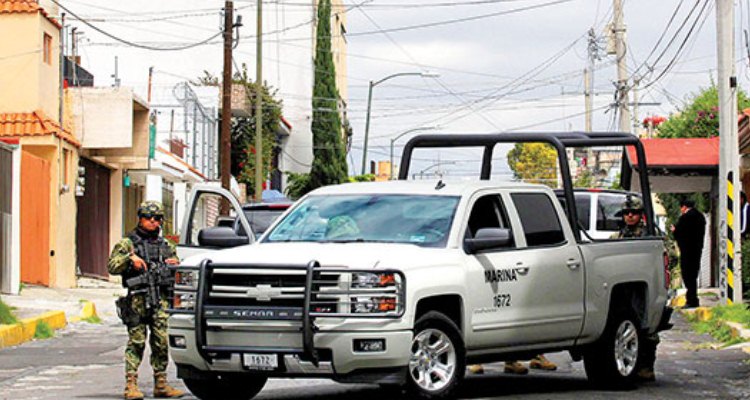 La PGR catea casas de empresario que habría financiado la fuga del Chapo