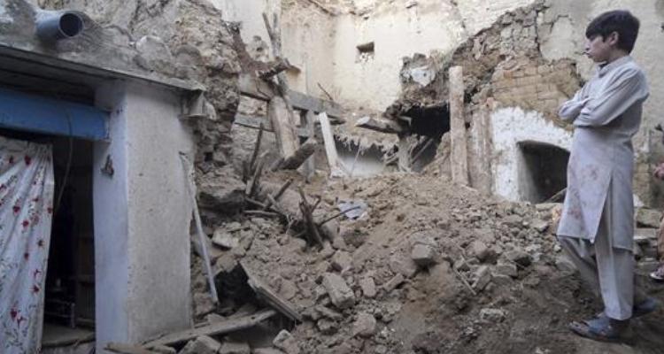 Más de 250 muertos por terremoto en Afganistán y Pakistán