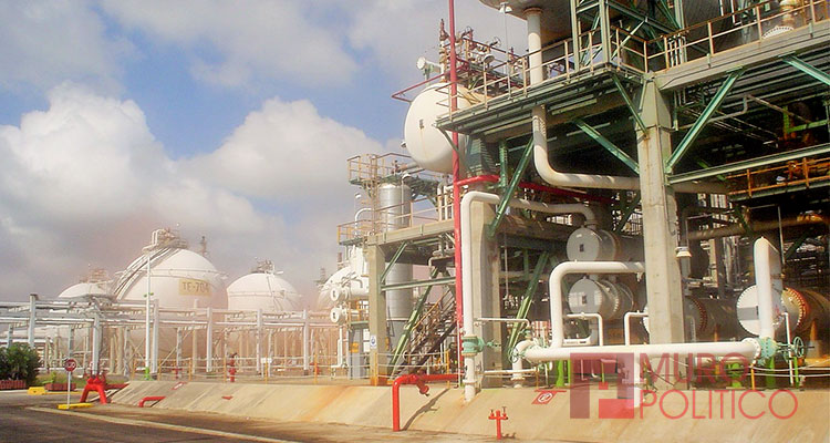 FUGA-REFINERIA-INTERIOR-PARA-NOTA-DEL-DIA-2