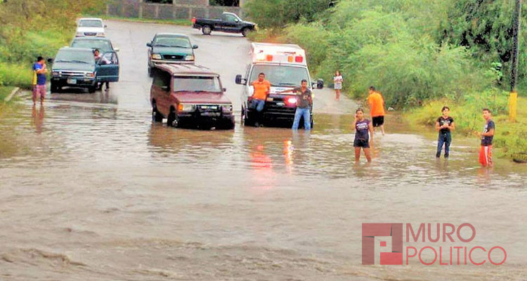 Lluvias inundan a San Fernando2-NotaDia2