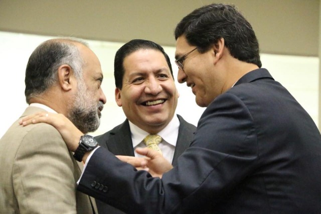 Pretenden utilizar cuentas de Cabeza de Vaca como chantaje político
