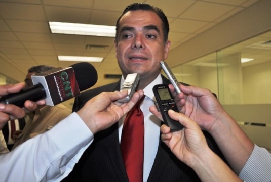 Recortan a ayuntamientos más de 6 mmdp en nueve meses
