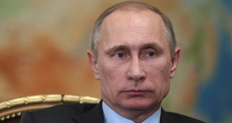 Putin alcanza máximo de aprobación en Rusia tras bombardeos en Siria