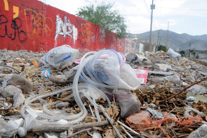 Multan a Regidor por tirar residuos peligrosos en basurero de Matamoros