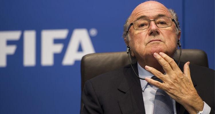 Blatter, hospitalizado en Suiza