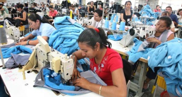 Cobros oficiales ya no se basarán en salario mínimo: MGS