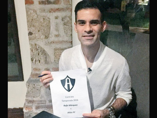 Rafa Márquez firma con atlas
