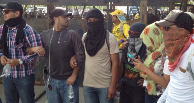 SEP despide a maestros de Guerrero que intentaron sabotear evaluación