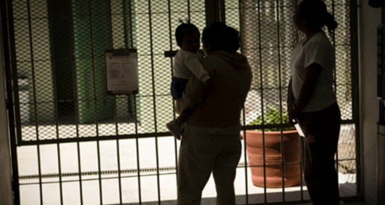 Prioritario, un censo de niños que viven en cárceles: Partido Verde