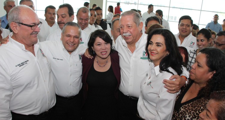 Encabeza Egidio Torre Posada navideña de la unidad priista en Tampico