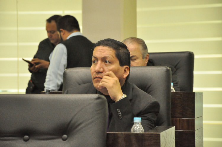 Obligan a Valdez buscar gubernatura en el PRD de Tamaulipas