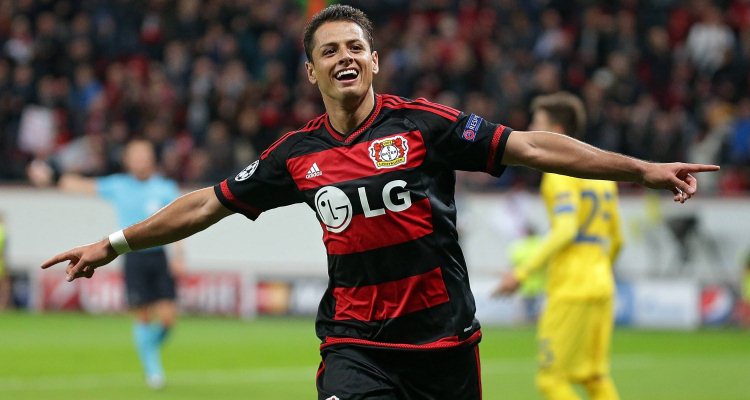 Quiere Arsenal llevarse a Chicharito