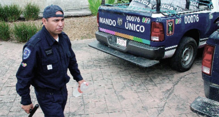 Graco liga con el narco a colaboradores del Cuau