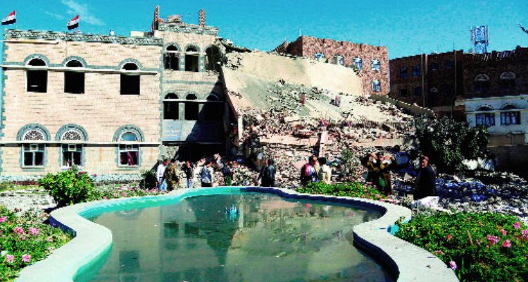 Irán denuncia ataque saudí a su embajada en Yemen