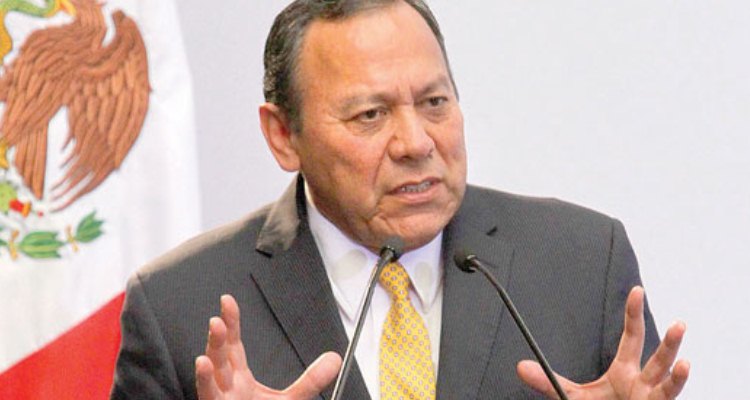 El miércoles se declara constitucional la reforma política del DF: Zambrano