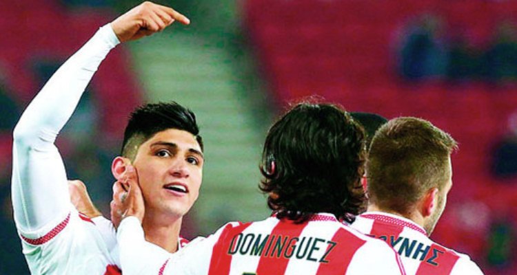 Pulido lleva al triunfo al Olympiacos